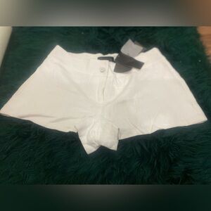 Adolfo Dominguez short